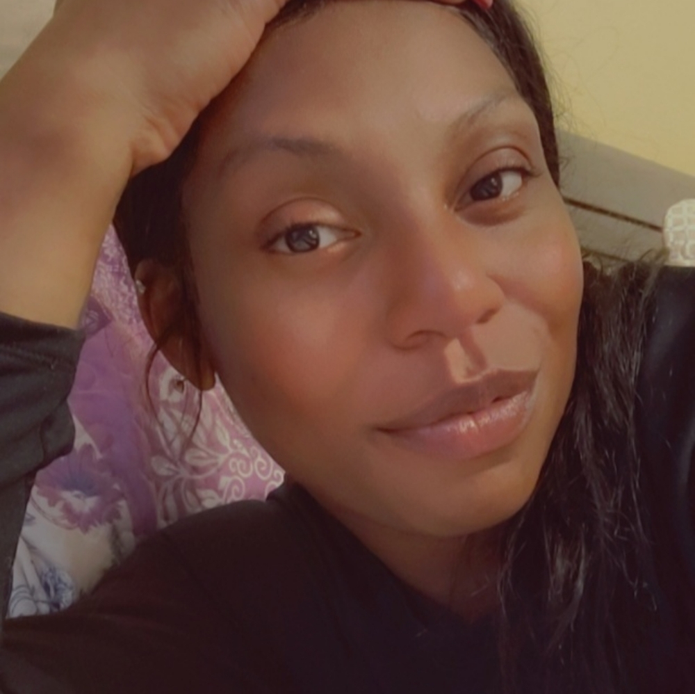 Meet your Posher, Dasia